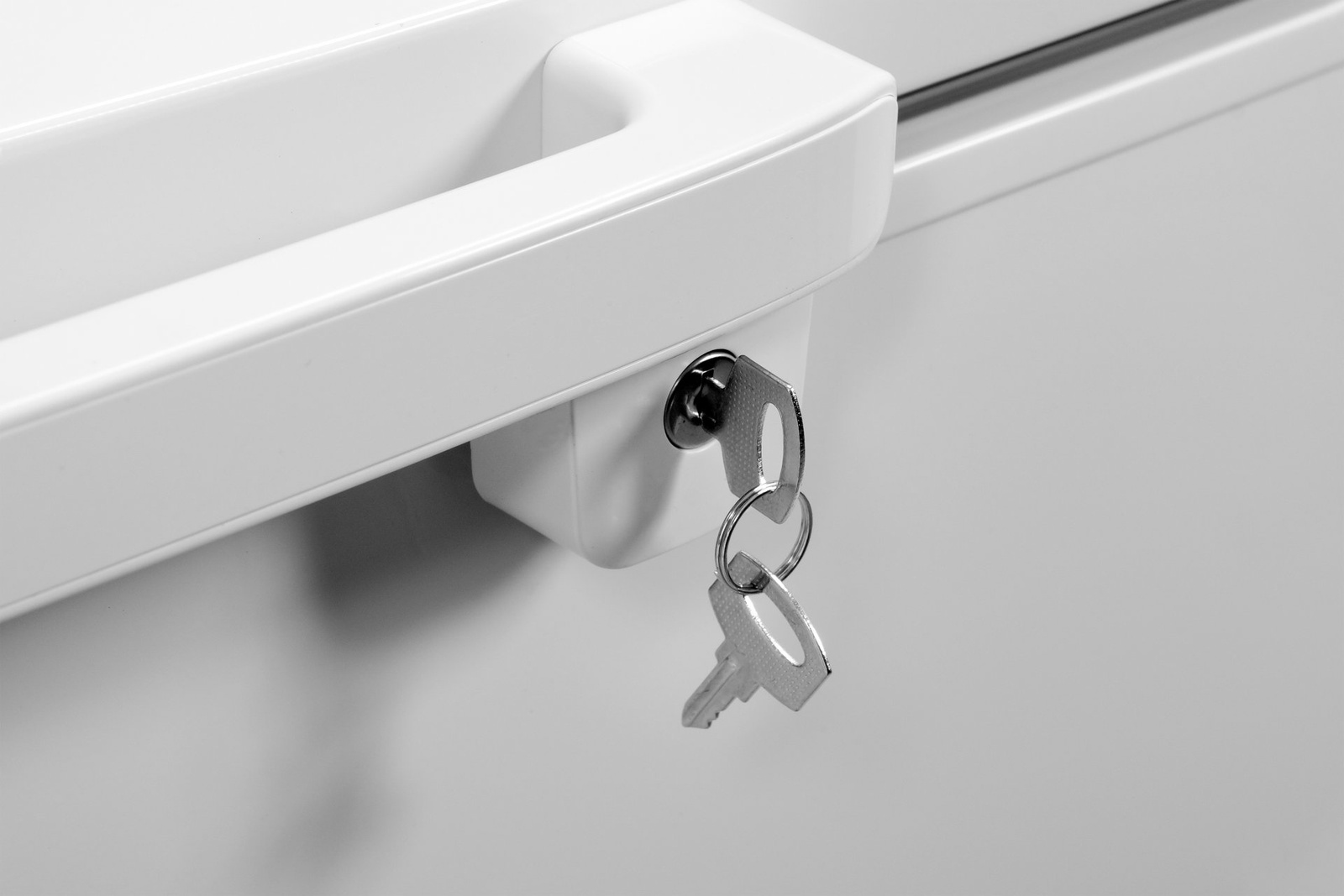 Piept congelator, capacitate. 345 l | YATO YG-05177