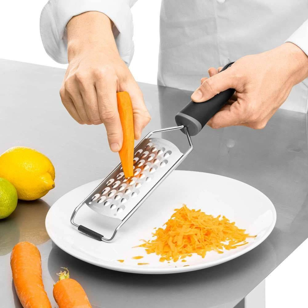 Răzătoare manuală cu ochiuri foarte mari | FORGAST FG11146