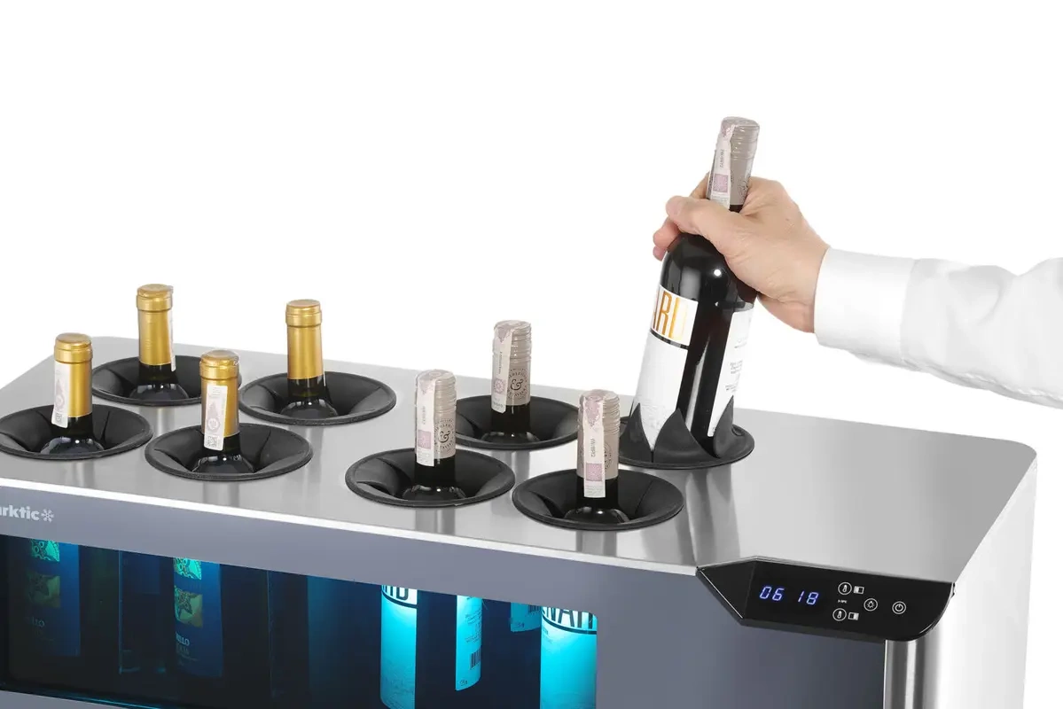 Răcitor de vinuri CELLAR pentru 8 sticle, reglabil, cu două zone | ARKTIC 237380