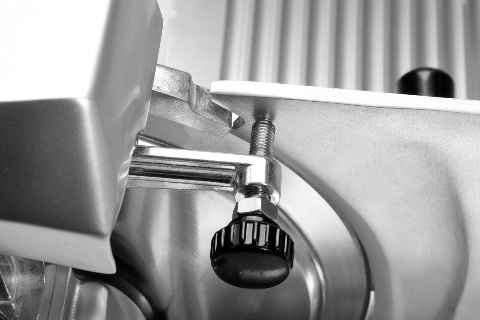 Feliator de cârnați diametrur. cuțit 25 cm | YATO YG-03120