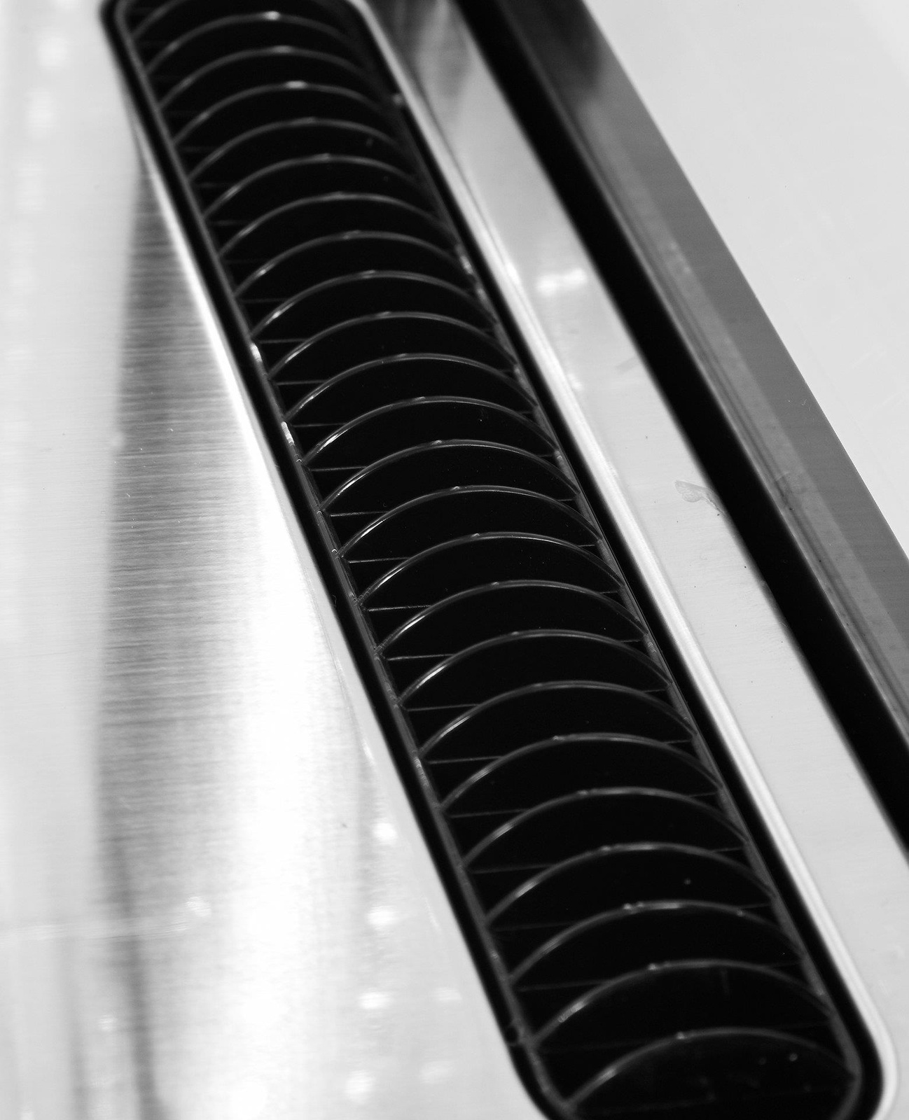 Vitrină frigorifică 78 l negru | YATO YG-05060