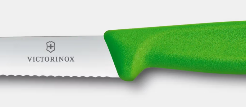 Swiss Classic cuțit zimțat pentru legume și fructe portocaliu lung. lame 11 cm | VICTORINOX 6.7836.L119