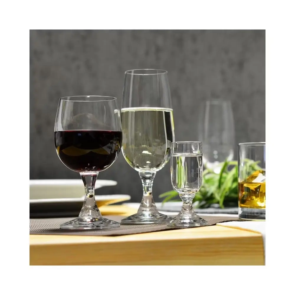 Pahare pentru vodcă Balance 25ml - set de 6 bucăți | KROSNO GLASS F573903002014000
