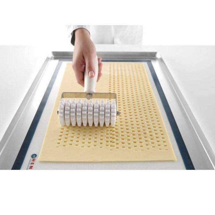 Rulou perforator pentru aluat | HENDI 515112