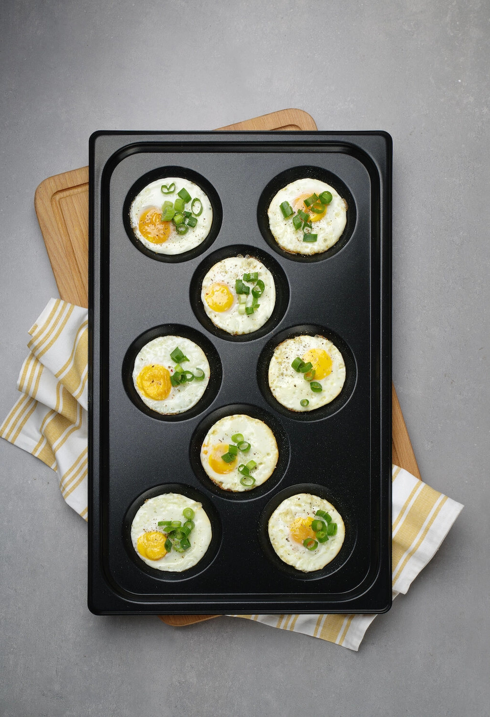 Tavă pentru ouă ochiuri, cu strat antiaderent CONVECTOMAT EGGPLATE, GN1/1 | HENDI 808856