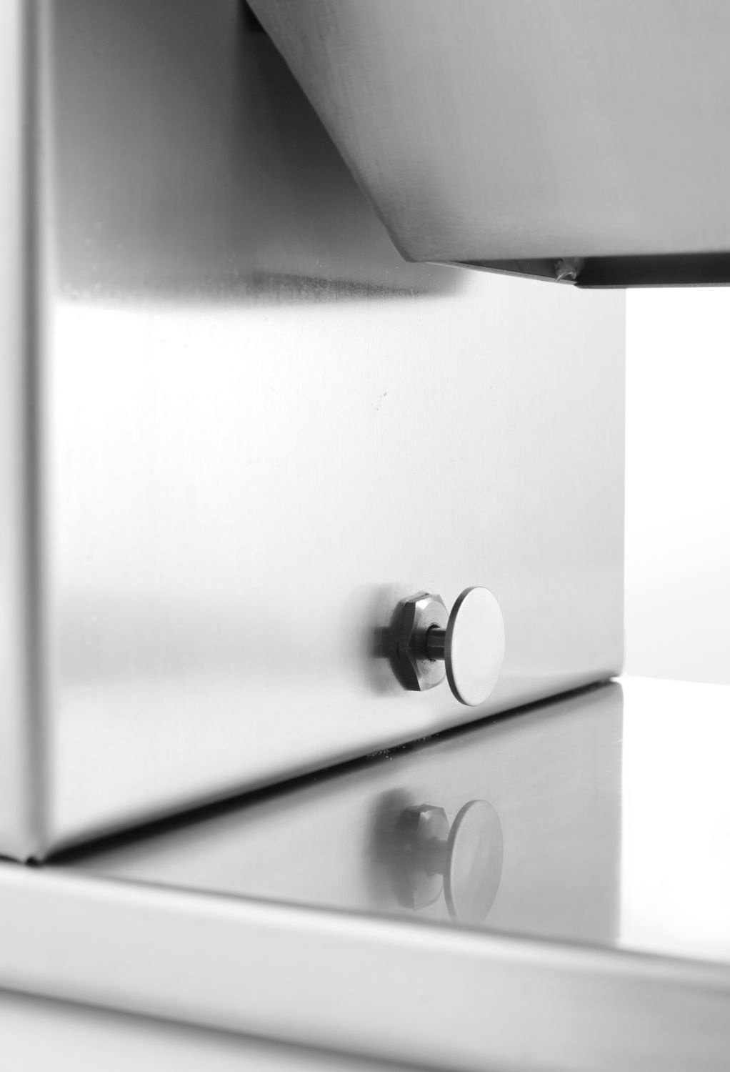 Cutter electric pentru cârnați HENDI 265109