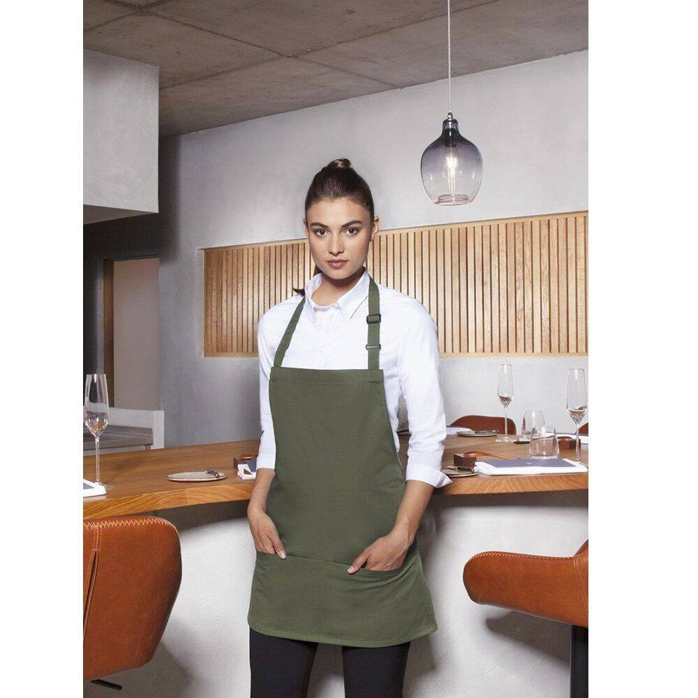 Șorț scurt de bază 75 x 60 cm cu buzunar și cataramă verde mușchi | KARLOWSKY BLS 6-79-Stck