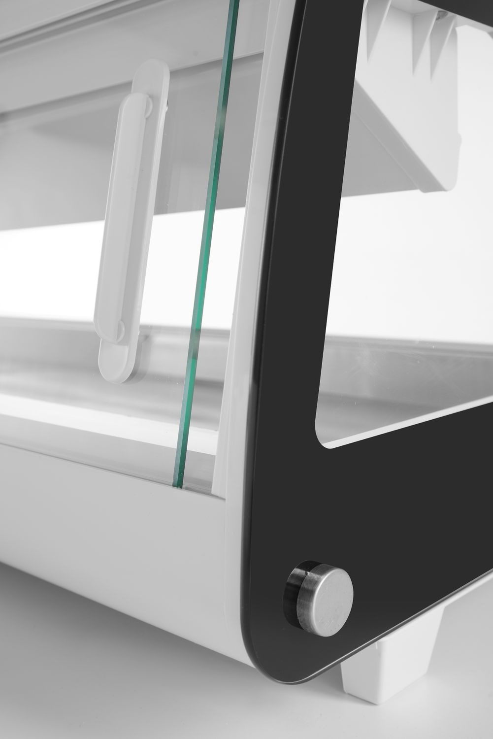 Vitrină frigorifică pentru sushi HENDI 233757